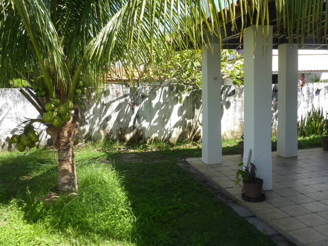 Casa para Venda em Camaçari - 4