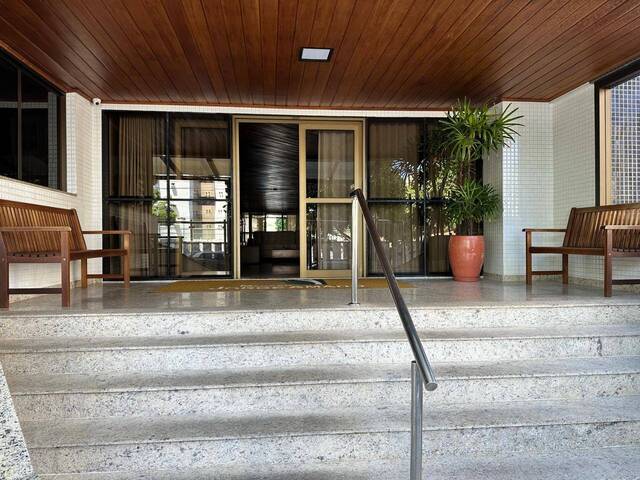 #70C - Apartamento para Venda em Salvador - BA
