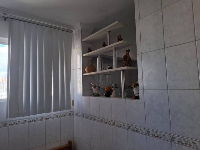 Apartamento para Venda em Salvador - 3