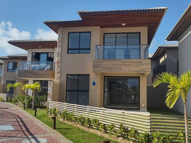 #M30C - Casa para Venda em Camaçari - BA