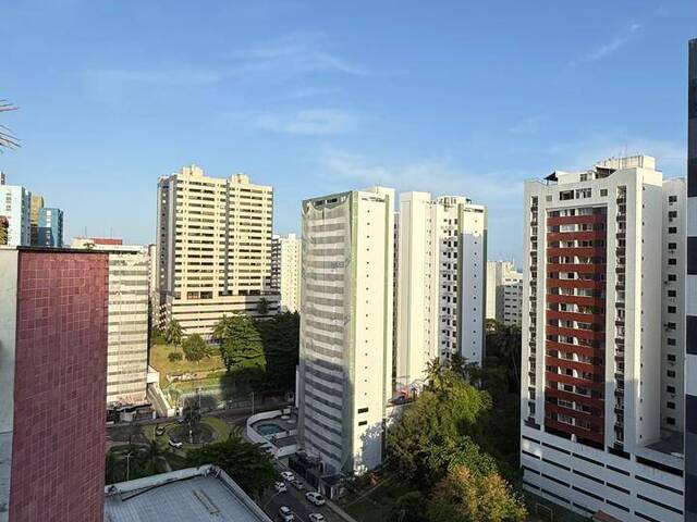 Apartamento para Venda em Salvador - 3