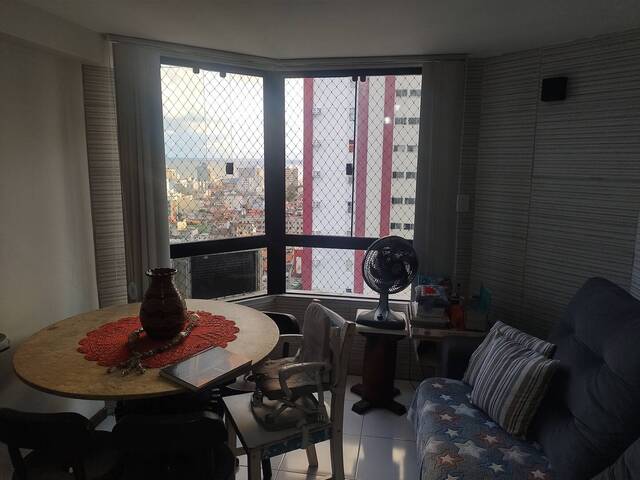 Apartamento para Venda em Salvador - 2