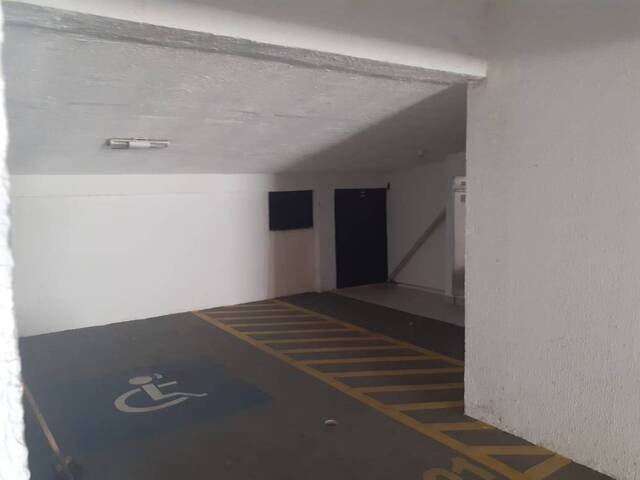 Prédio comercial para Venda em Salvador - 4