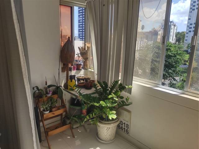 Apartamento para Venda em Salvador - 3