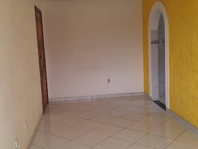 Apartamento para Venda em Salvador - 3